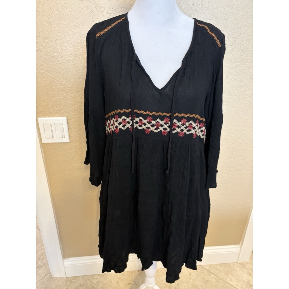Hem And Thread‎ Black Embroidered Bohemian Mini Dress, Medium